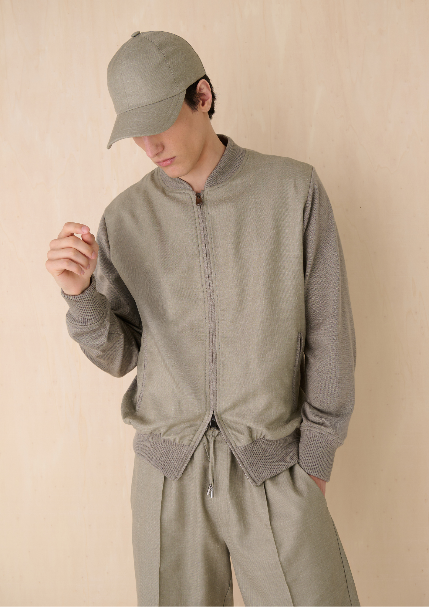 KNIT BOMBER