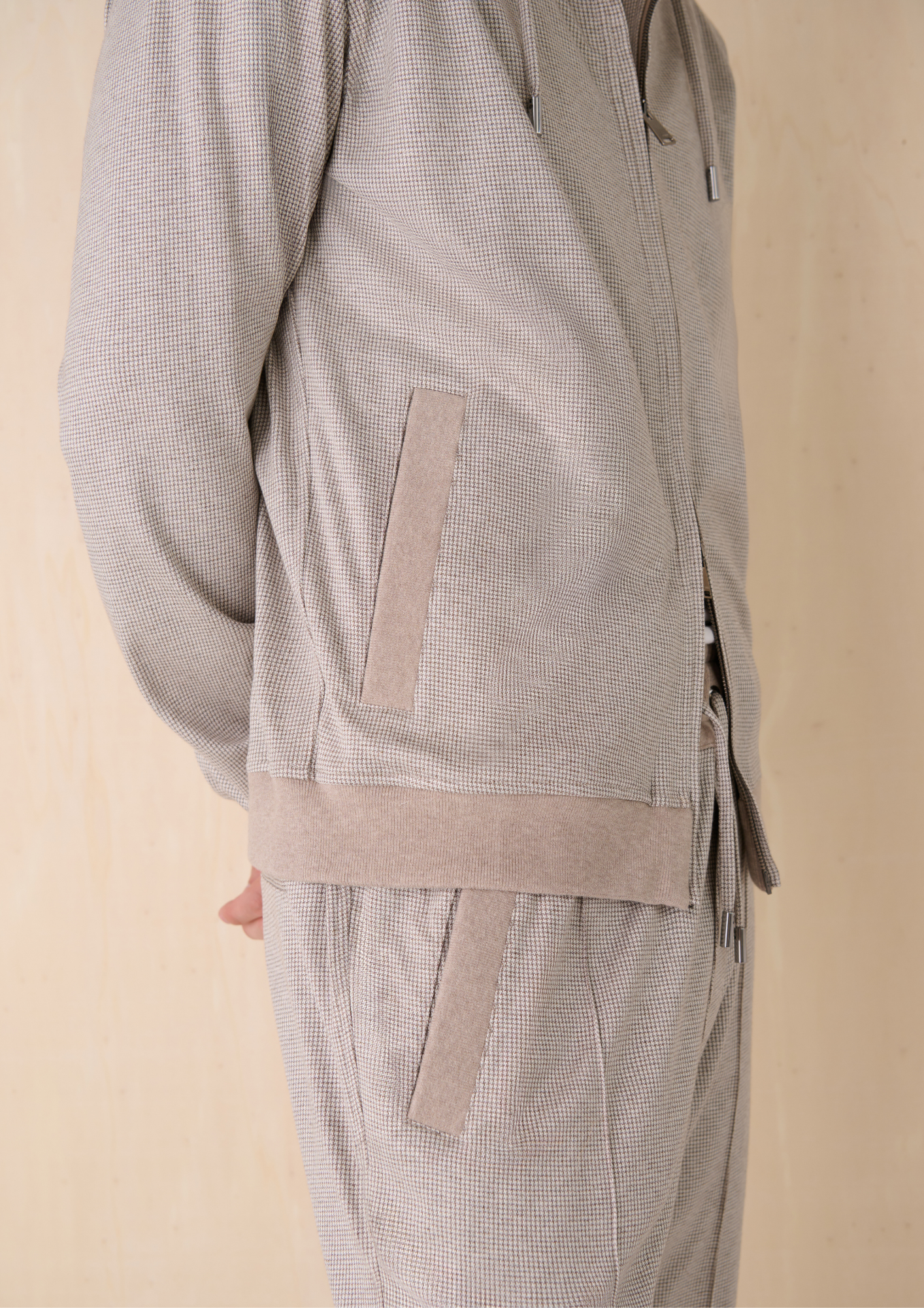 TRACKSUIT