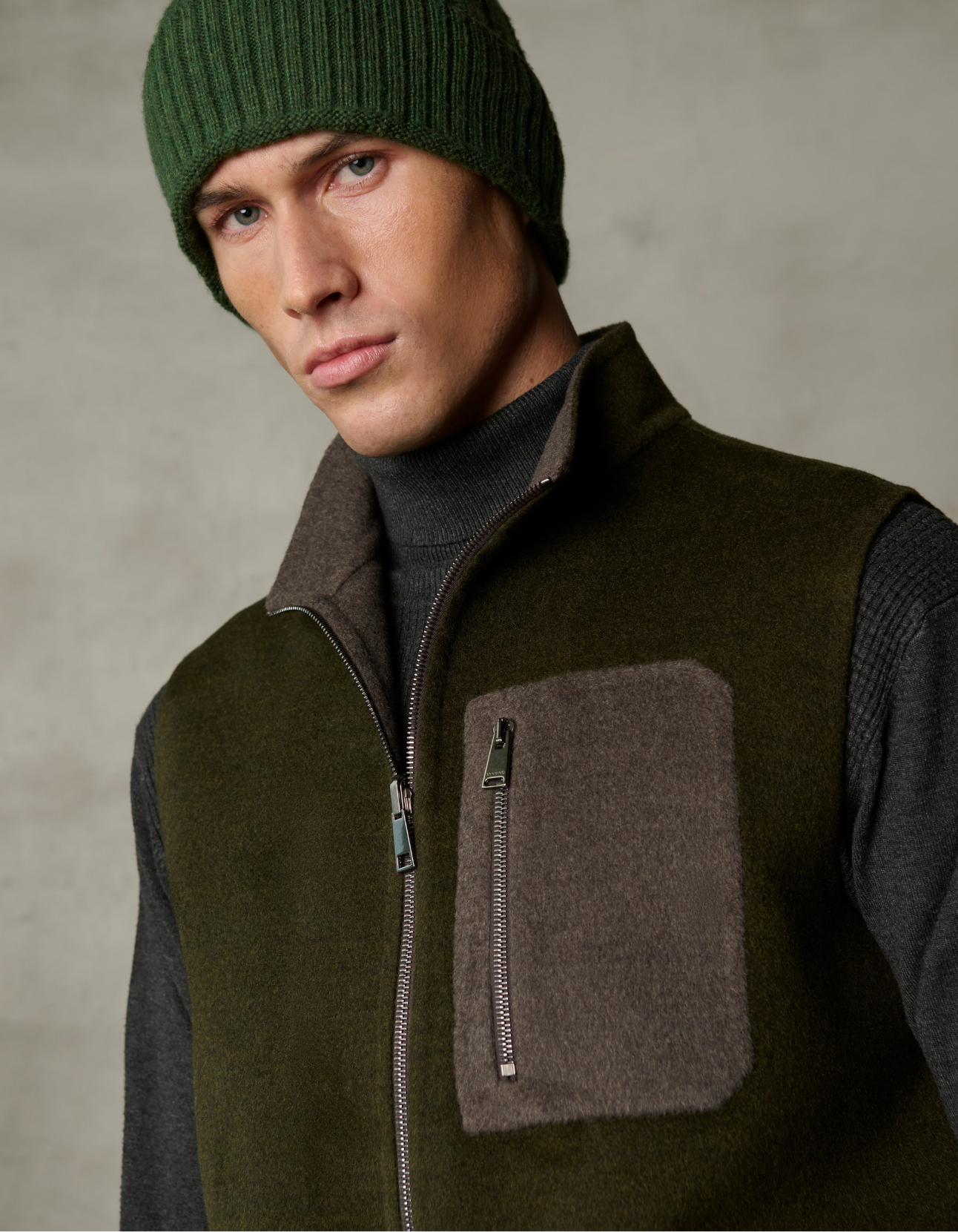 DOUBLE VEST
