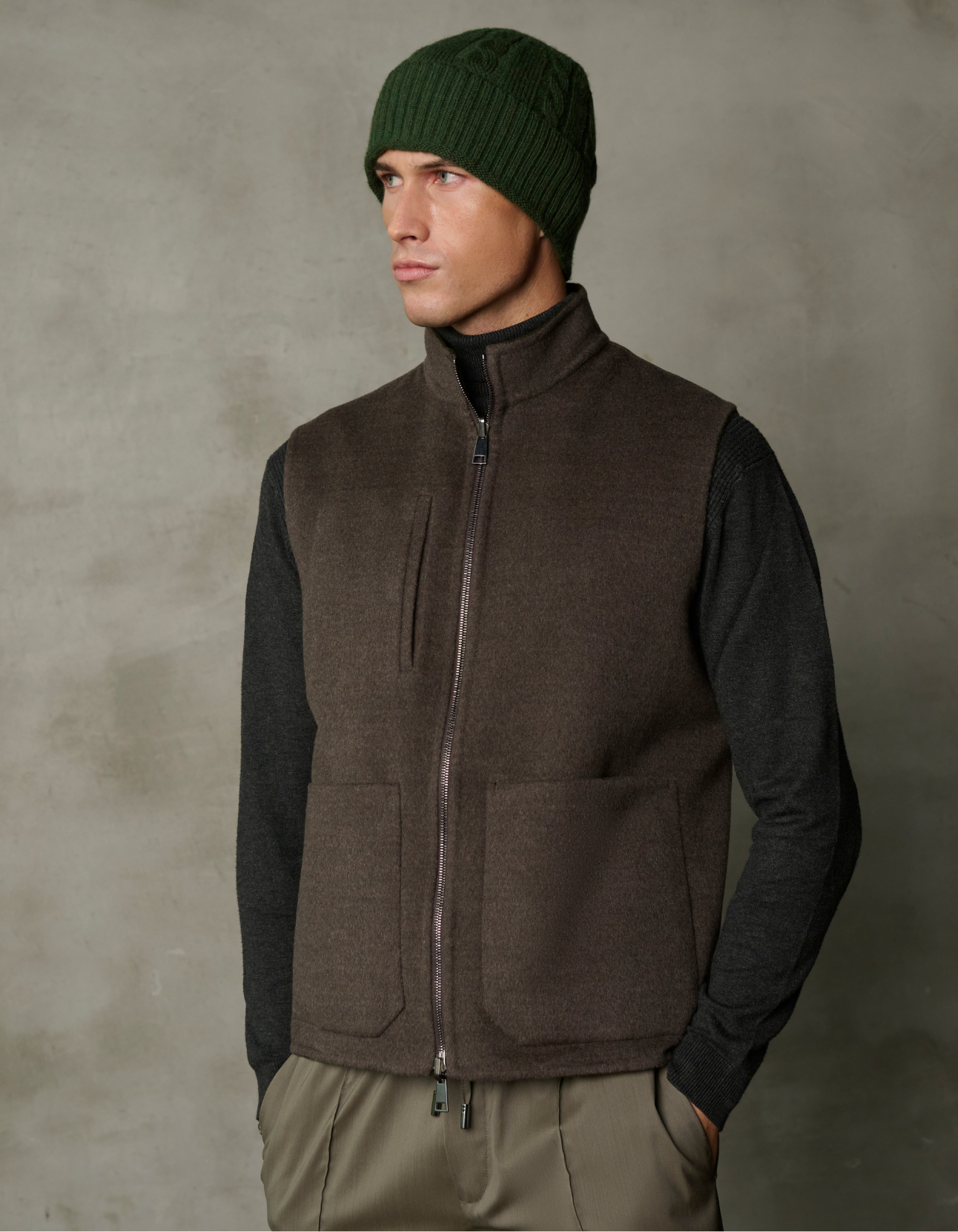 DOUBLE VEST