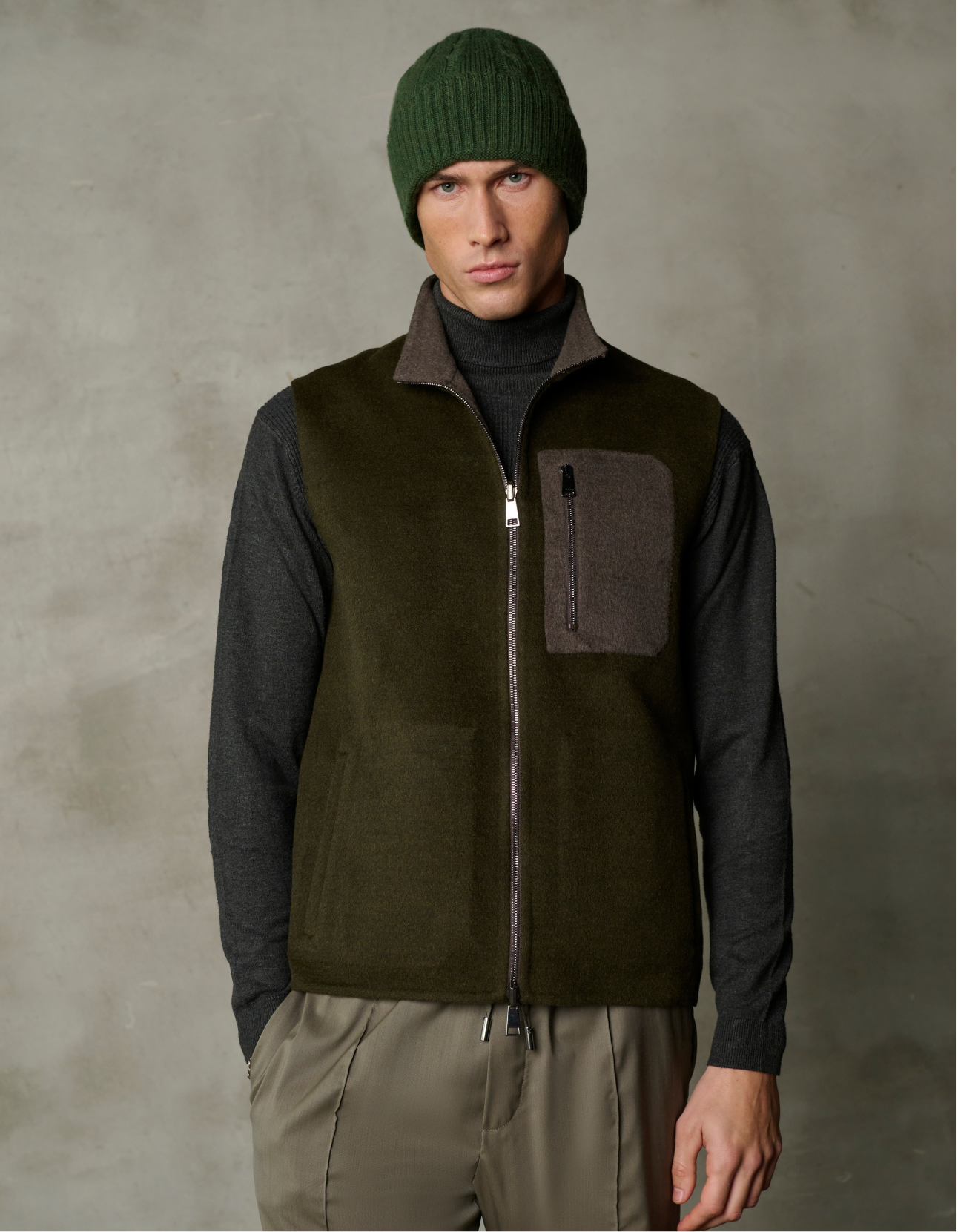 DOUBLE VEST