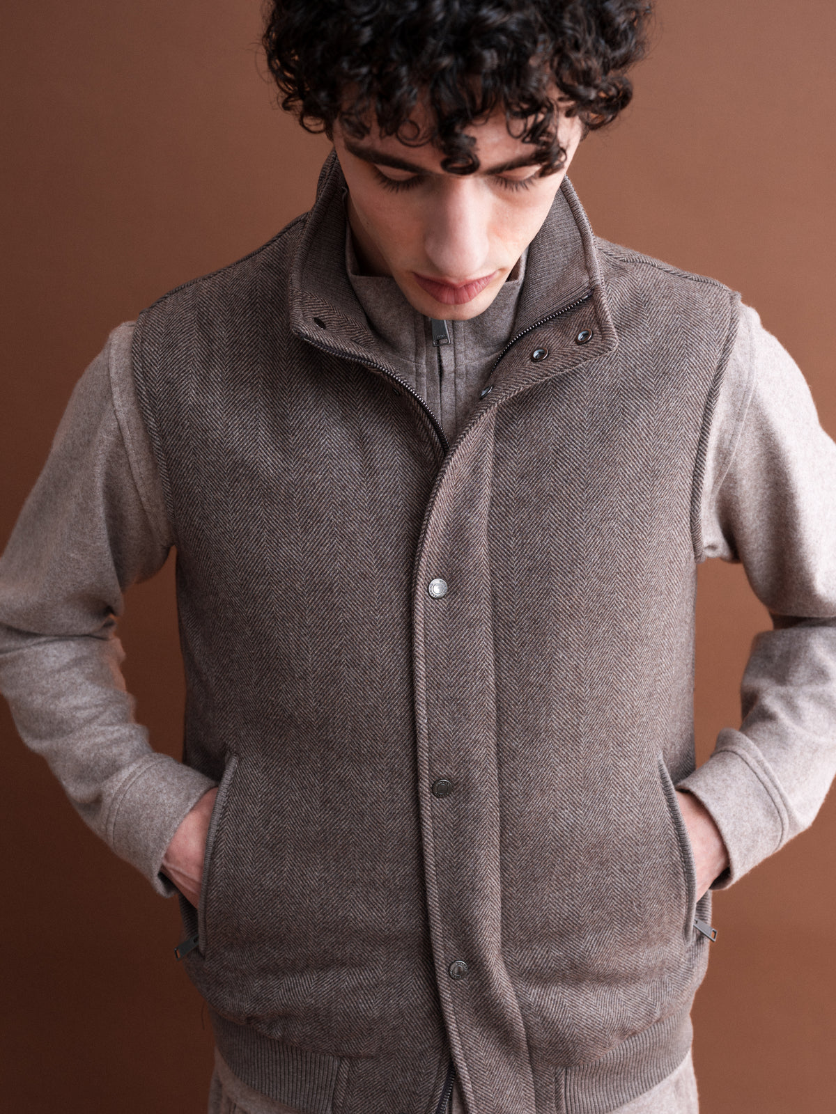 VEST